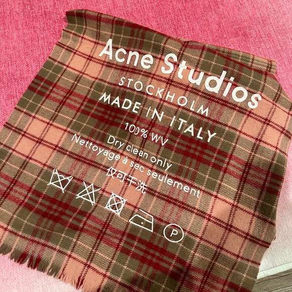 Acne Studio Scarf / Muffler - Picture 2 of 5